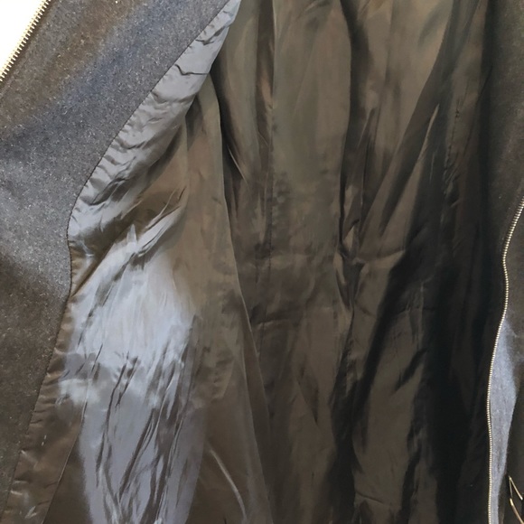 Forever 21 coat - Picture 3 of 7